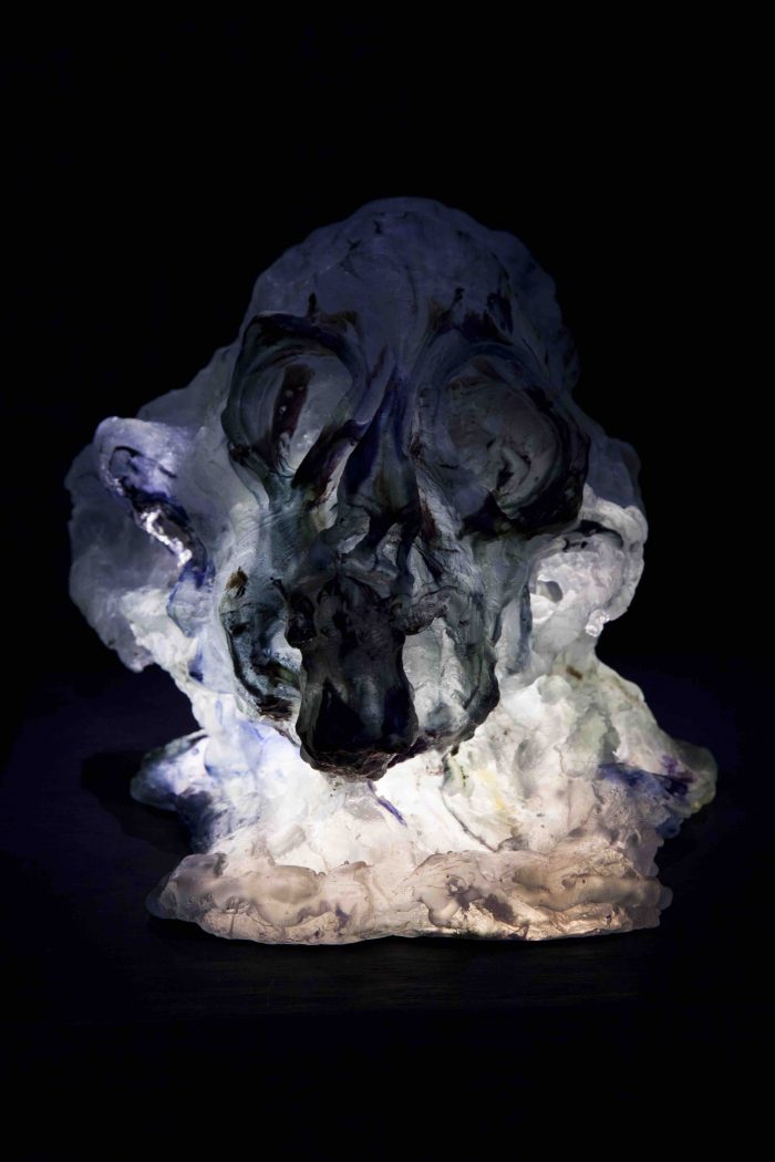 Lydie Arickx, La tête philosophale, cristal 1/1, 2017 © Loo&Lou Gallery