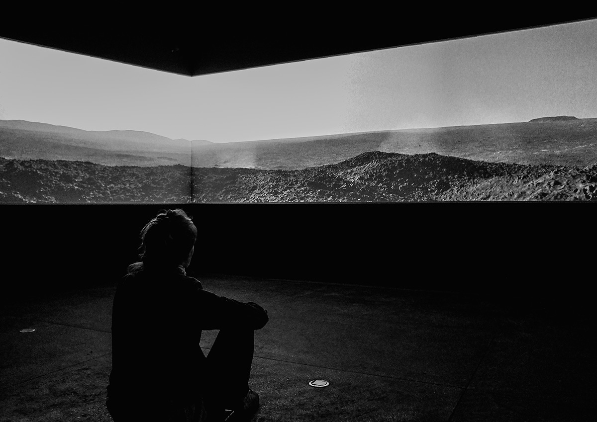 In The Land Of Nowhere, installation audio video (6'), 2015 © KAYIP