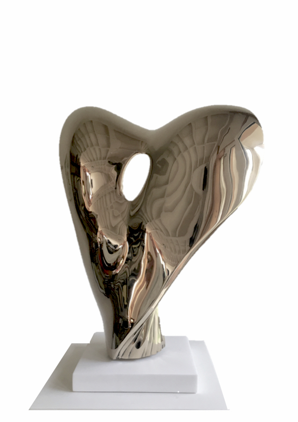 Coeur, 2016, Bronze, 49,3 x 39 x 21 cm / Image : Alberto Ricci © Benoît Luyckx