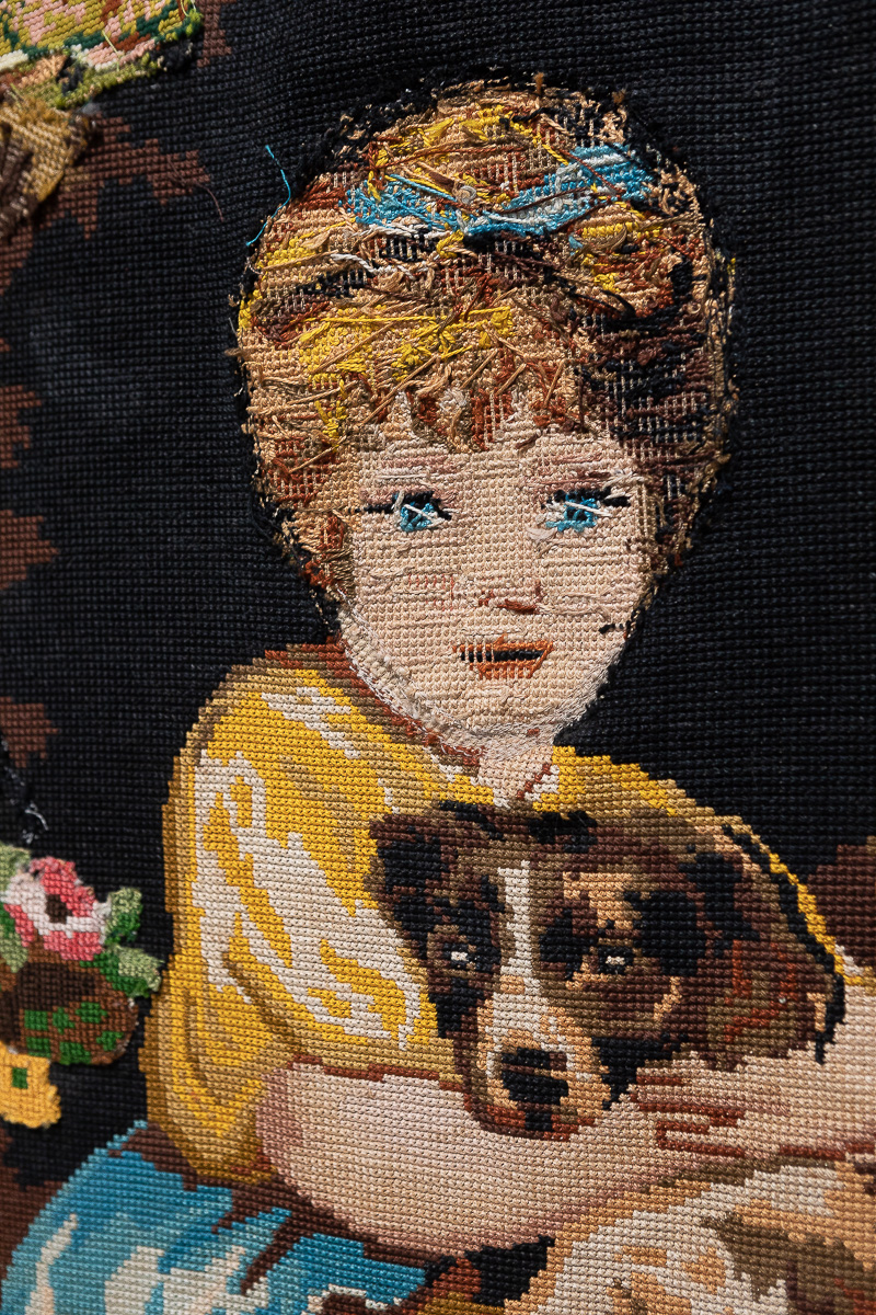 Nativité (détail), 2019, Canevas et tapisserie assemblés et cousus, 378 x 217 cm | Image: Emilie Mathé Nicolas